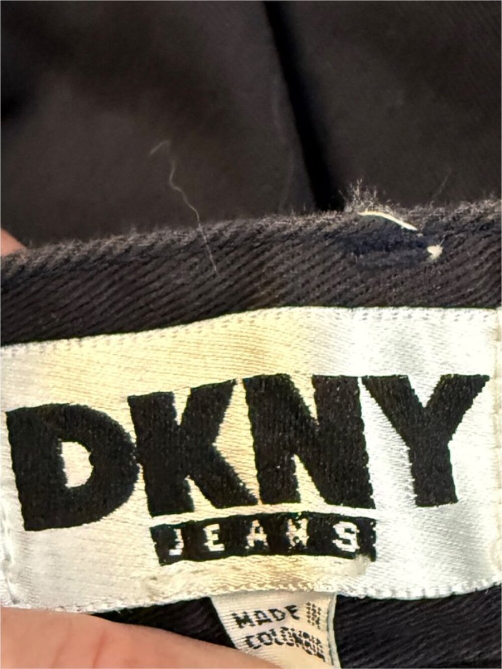 DKNY JEANS Dark Navy Bermuda Pleated Front Walking Shorts Cotton Vtg 90s NEW 6 - Picture 6 of 9